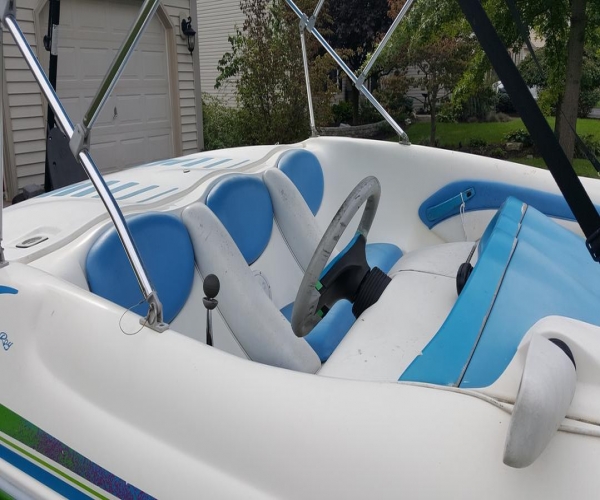 1996 Sea Ray Sea Rayder F-16 Power boat for sale in Sinking Spg, PA Used Boats For Sale in Wilmington, Delaware by owner | 1996 Sea Ray Sea Rayder F-16